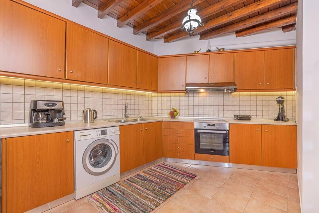 Margaritis Luxury Medieval House Rhodes City Exterior foto